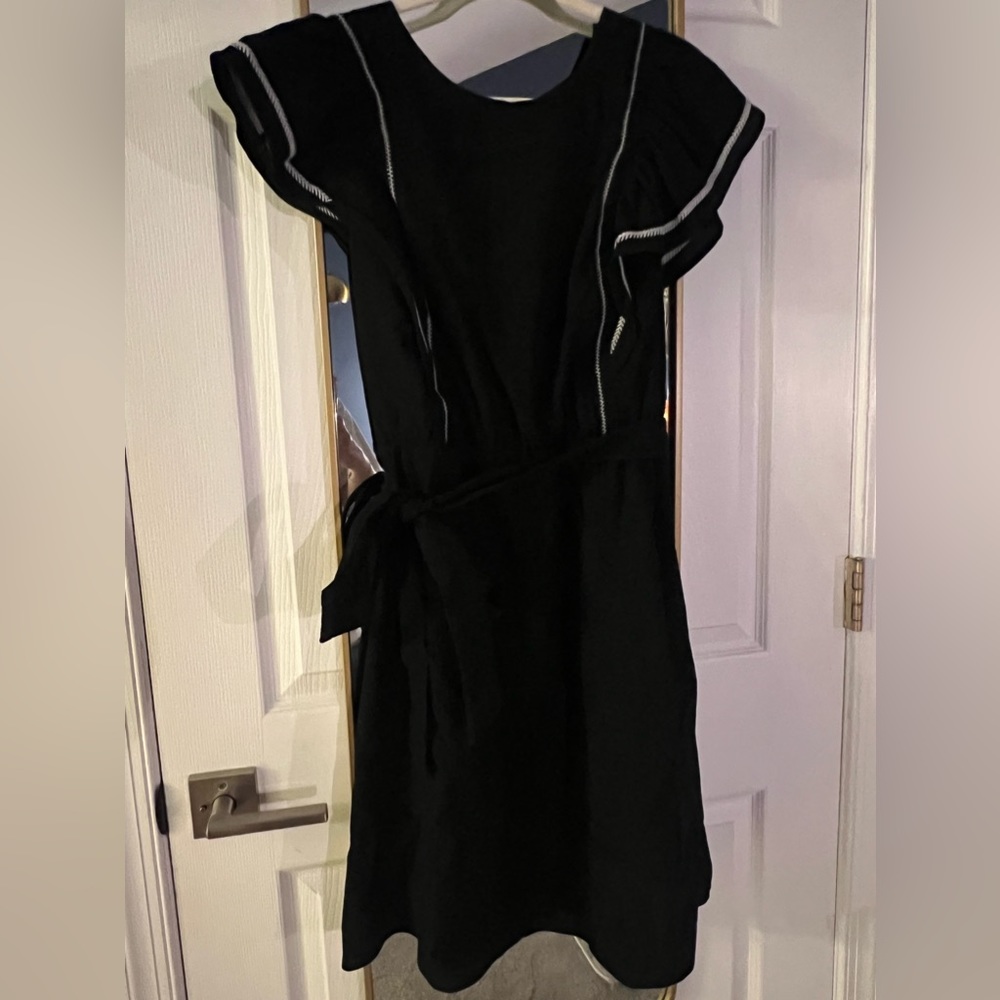 Banana Republic Black Dress with tie belt size L